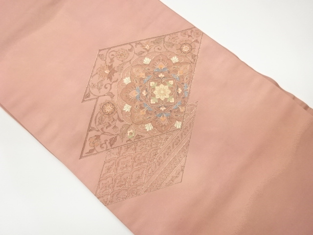 金駒刺繍華文に花唐草・菱模様名古屋帯